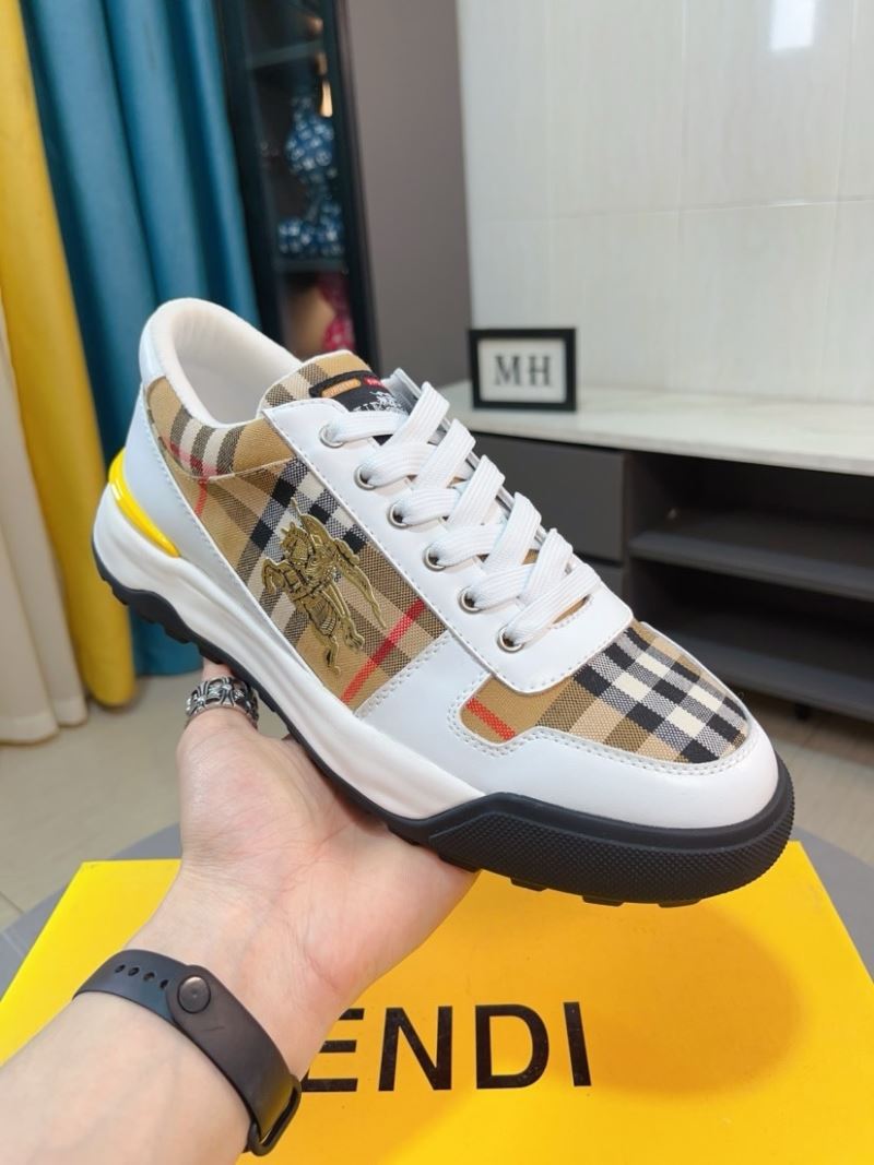 Burberry Low Shoes